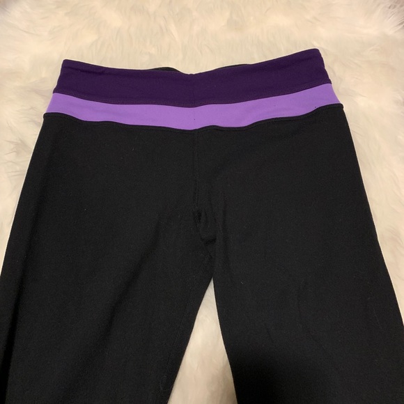 🌸 Lululemon Athletica Black Yoga Pants - Picture 2 of 3